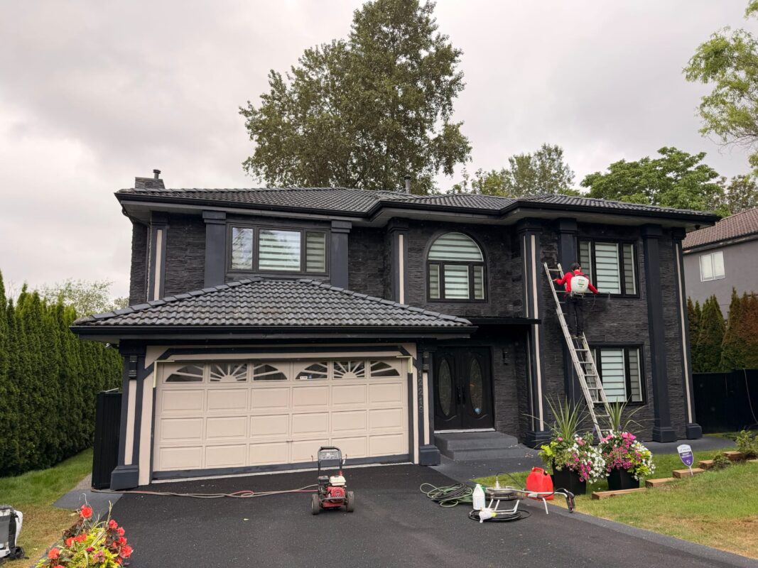 5 Exterior Painting Ideas to Transform Your Home This Summer 1 Exterior Painting Ideas