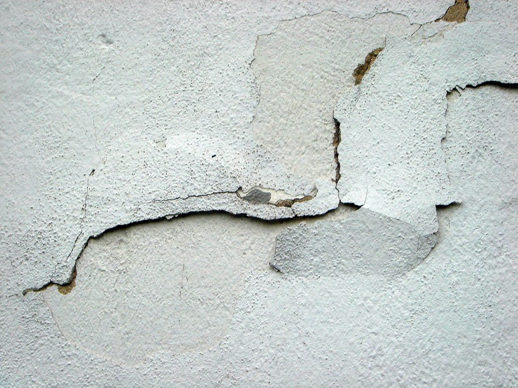 From Small Cracks to Major Damage: How to Repair Drywall Like a Pro