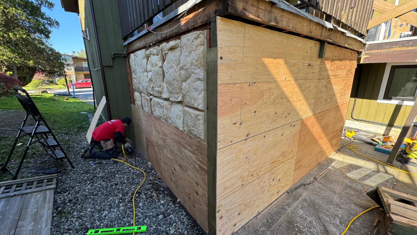 Sheathing Intallation Process.